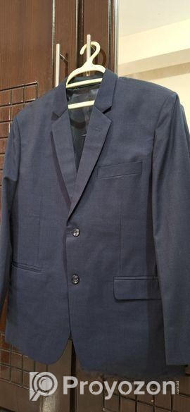 ব্লেজার স্যুট বিক্রি হবে