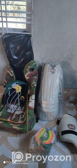 ক্রিকেট সেট বিক্রি হবে