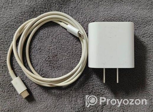 Apple IPhone Original Charger Adapter