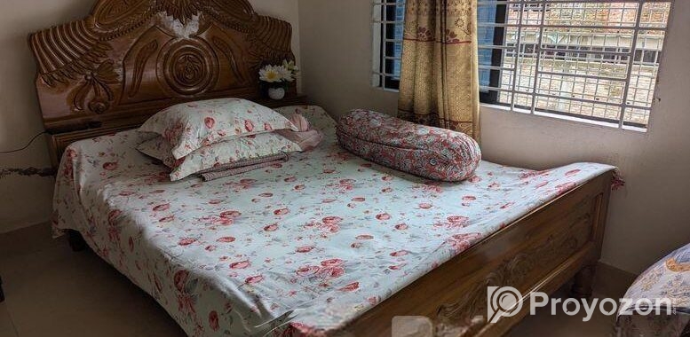 Urgent sell of a Double bed. wooden