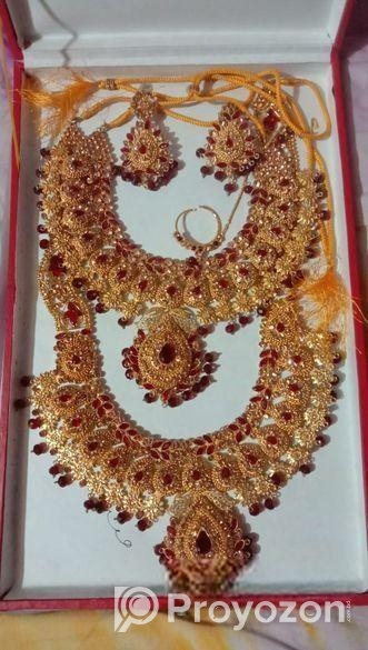 Necklace set with earrings, bridal nose pin and ma