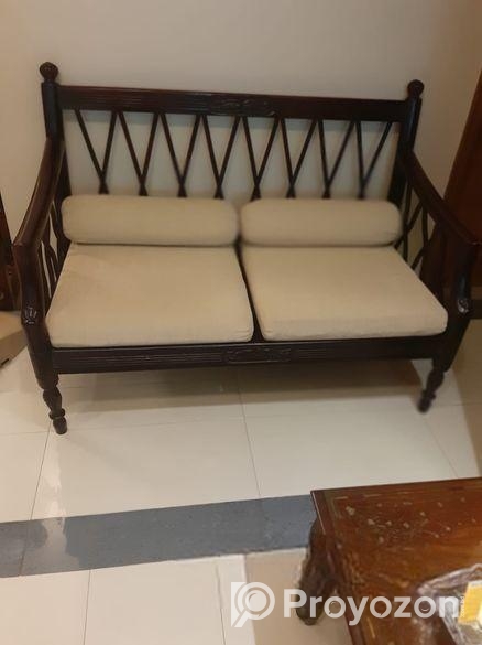 সোফাসেট বিক্রয় হবে