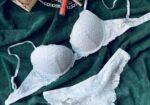 Bra-Panty set.