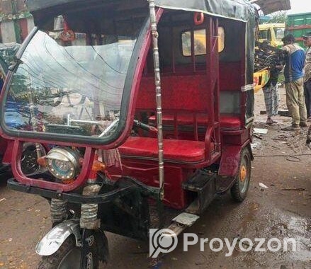 খুব ভালো অটো গাড়ি বিক্রি হবে