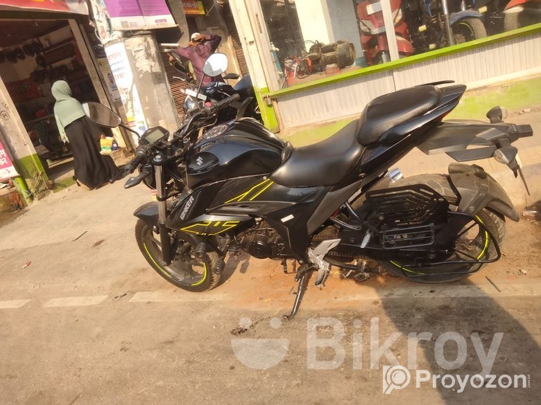 Suzuki Gixxer ABS . 2020