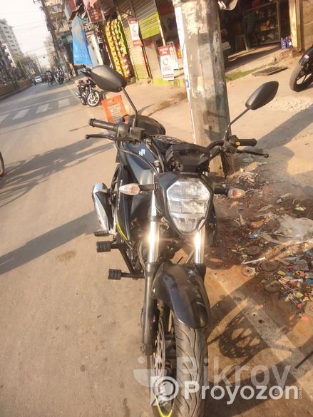 Suzuki Gixxer ABS . 2020