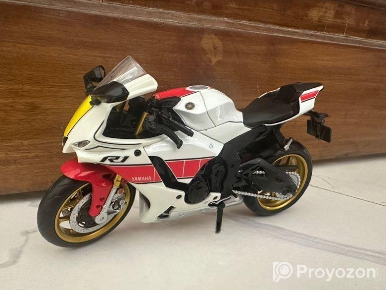 ১:১২ স্কেলের ডাইকাস্ট মোটরসাইকেল