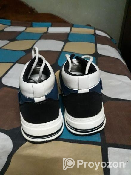 New Snicker Bikroy Kora Hobe