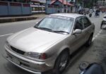 Toyota Corolla . 1995