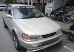 Toyota Corolla . 1995