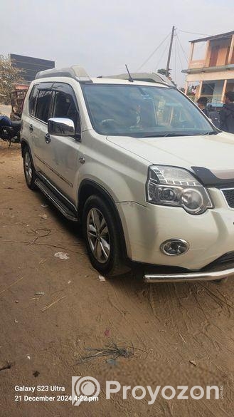 Nissan X-Trail 2012