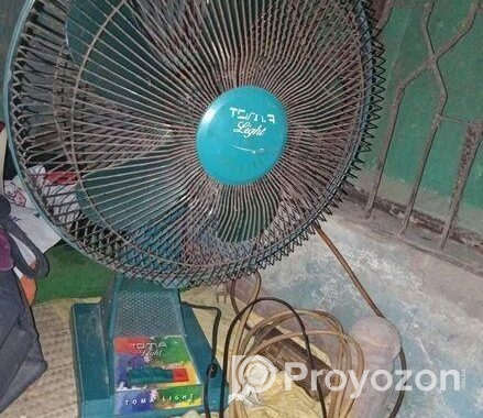 টেবিল ফ্যান ফ্রেশ ফুল