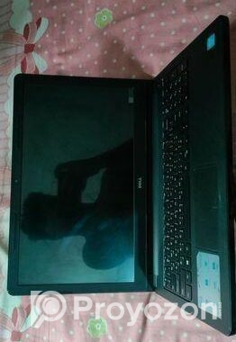 Dell laptop 7Generation Core i3.. 4Gb -500 Gb