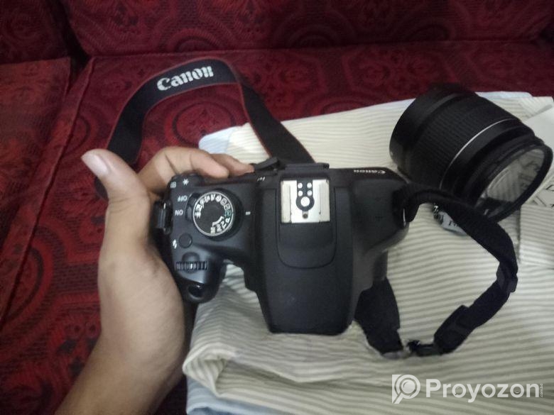 Canon 1200D