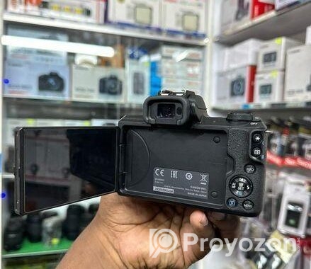 canon m50 mark ii with 15 45mm stm lens