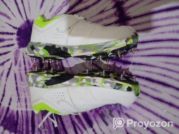 Spartan স্পাইক জুতা বিক্রি – ভালো অবস্থায়