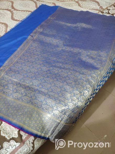 মিরপুরি কাতান শাড়ি