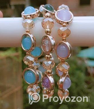 Bracelet collection