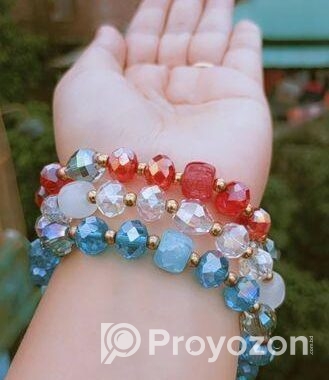 Bracelet collection