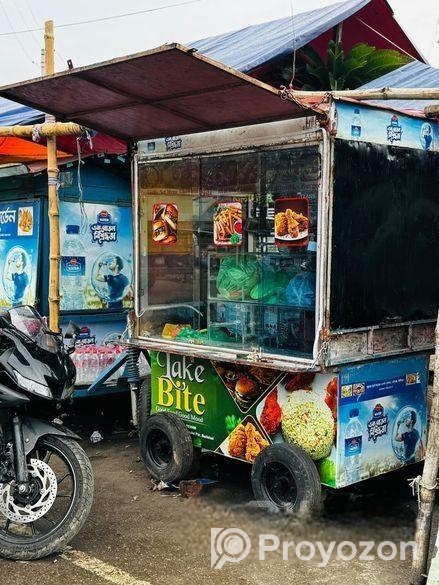 ফাস্টফুড দোকান এর সকল মালামাল বিক্রি করা হবে