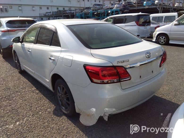 Toyota Premio F-EX PKG 2020