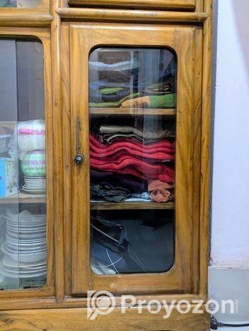 ক্লাসিক শোকেস, রেইন্ট্রি কাঠের