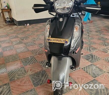 Suzuki Access . 2022