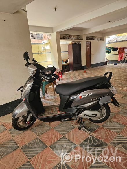 Suzuki Access . 2022