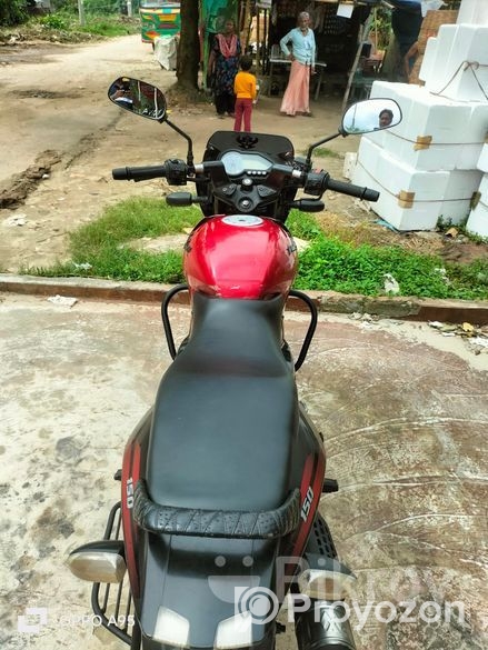 Bajaj Pulsar 150 2015