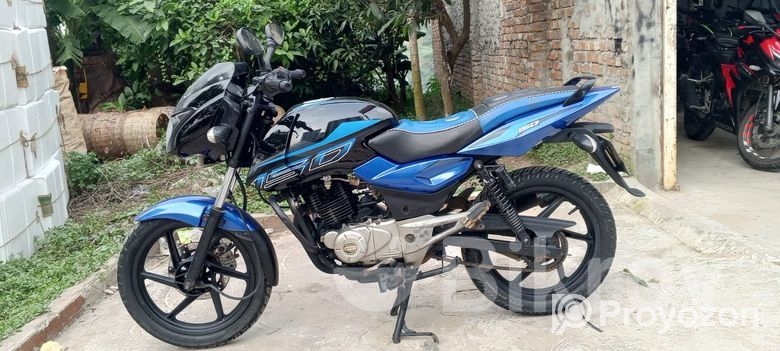 Bajaj Pulsar 150 2017