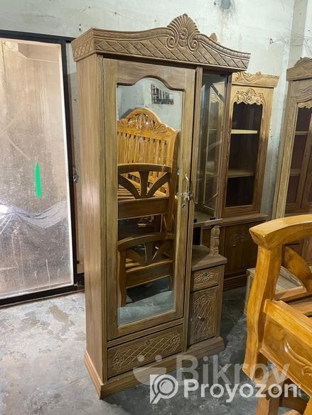 সেগুন কাঠের ড্রেসিং টেবিল