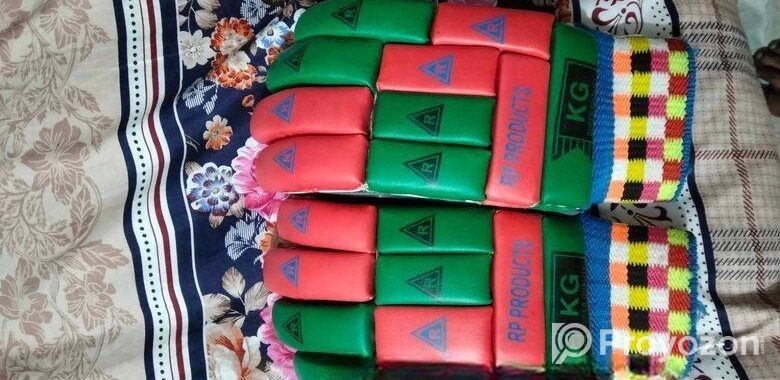 ক্রিকেট সরঞ্জাম
