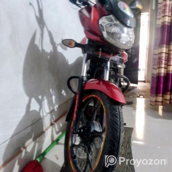 Bajaj Discover 110 . 2020