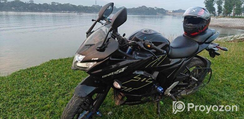 Suzuki Gixxer SF . 2023