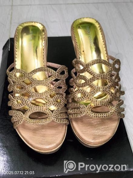 Hill juta ‍Sell Post