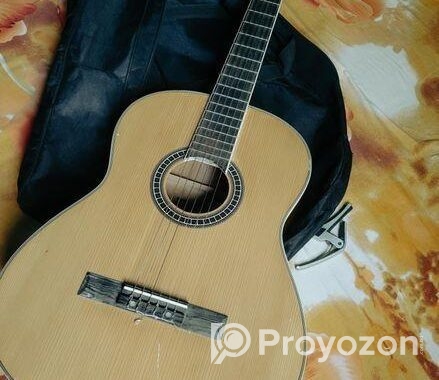 CLASSICAL GUITAR