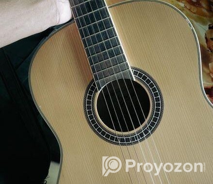 CLASSICAL GUITAR