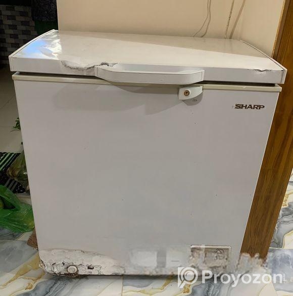 ডিপ ফ্রিজ বিক্রি হবে