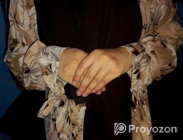 কটি বোরকা বিক্রি হবে