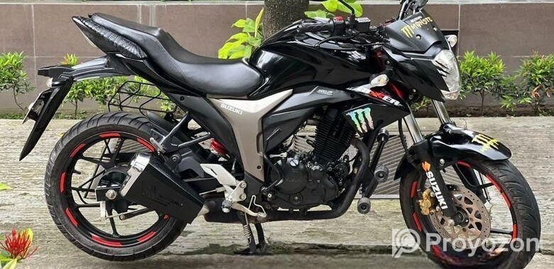 Suzuki Gixxer MONOTONE BLACK 2023