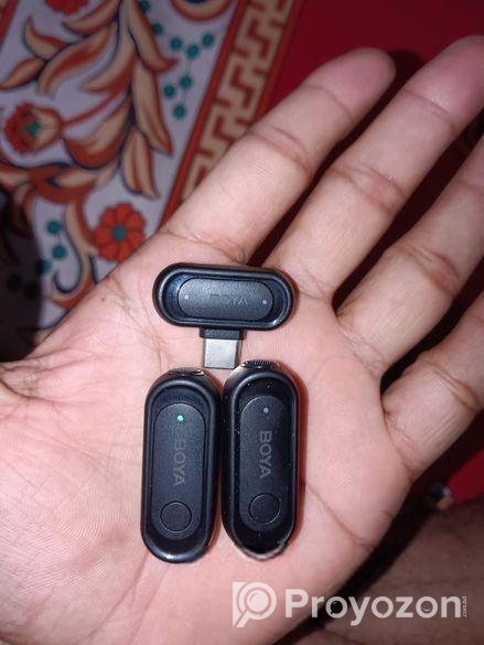 Boya mini microphone