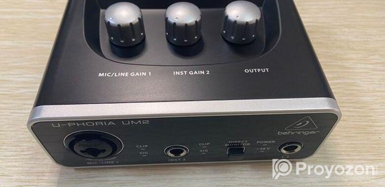 Behringer U-PHORIA UM2 Audio Interface