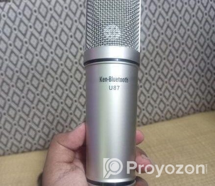 U87 Mic with Box And Cabel