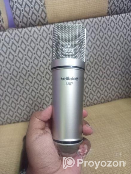 U87 Mic with Box And Cabel