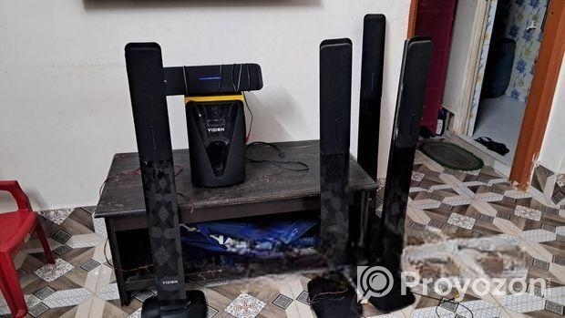 ওয়ালটন হোম থিয়েটার