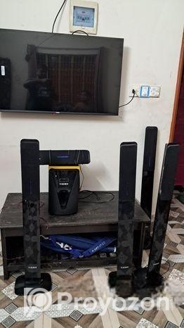 ওয়ালটন হোম থিয়েটার