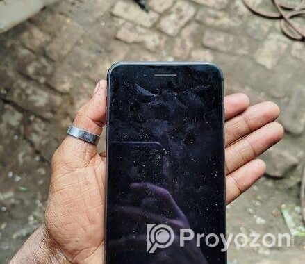 Apple iPhone 8 Plus  (Used)