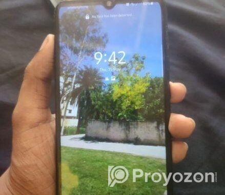 Samsung Galaxy A70 (Used)