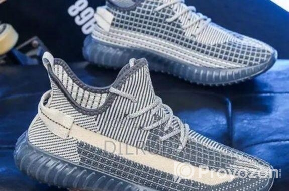 Men’s Denim Blue Flyknit Sneakers