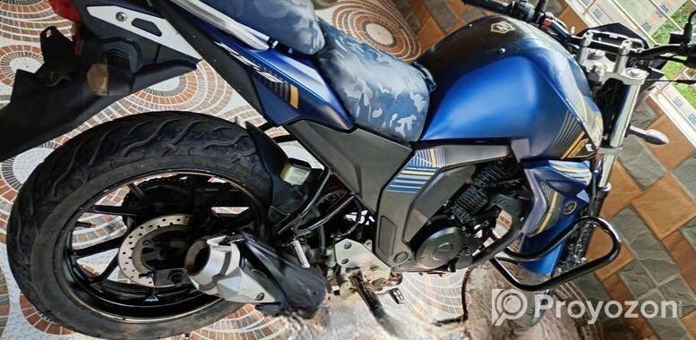 Yamaha FZS v-2 2023
